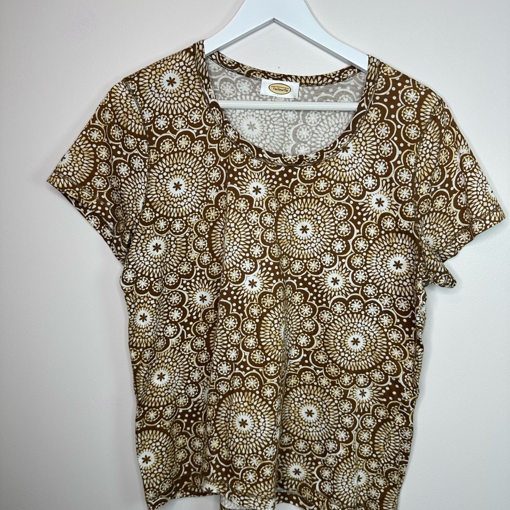Talbots Brown and Cream Medallion Short Sleeve Tee